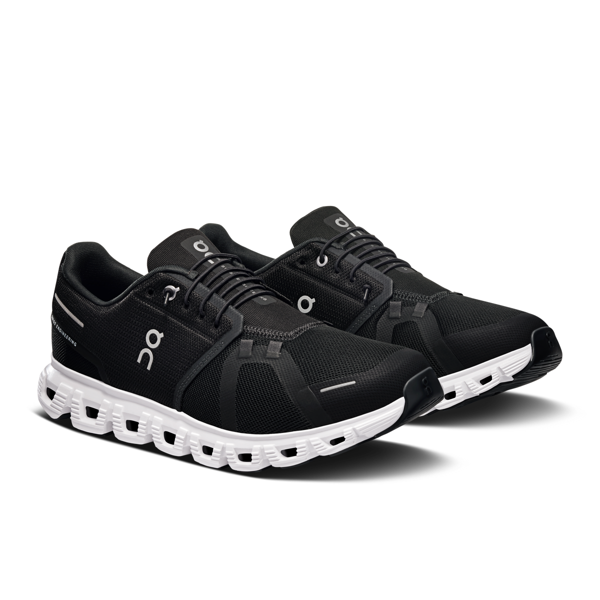 On Running Men's Cloud 6 Wide in Black/White