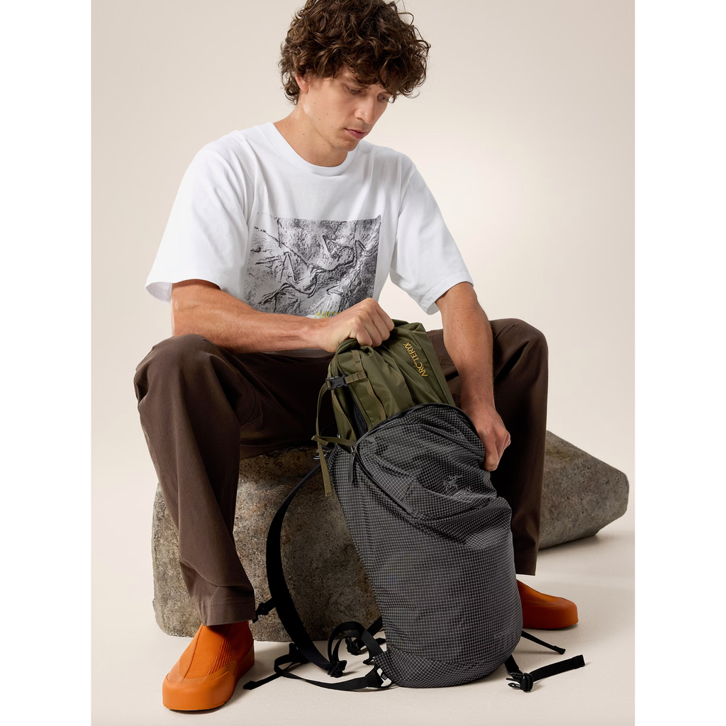 Arc'teryx Konseal 15 Backpack