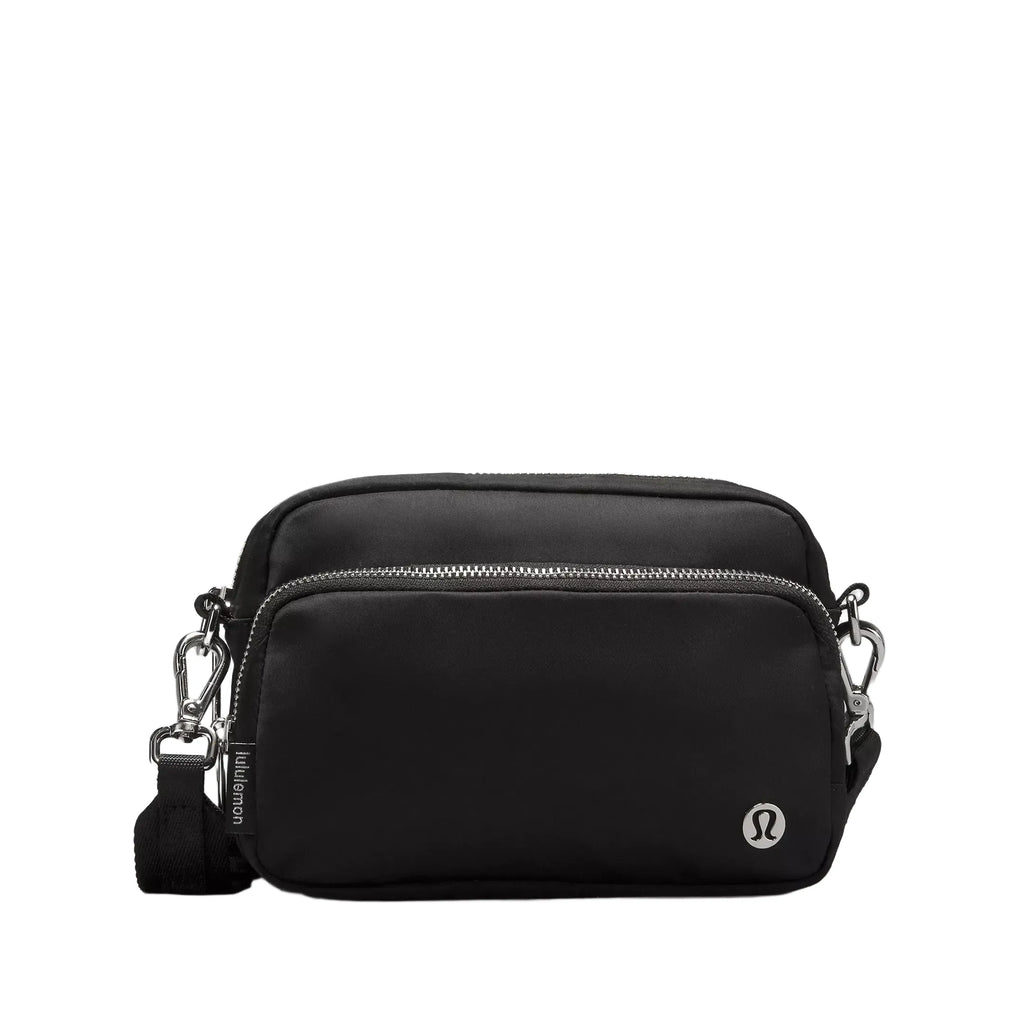 Lululemon Everywhere Crossbody Bag 2L Metal Hardware in Black