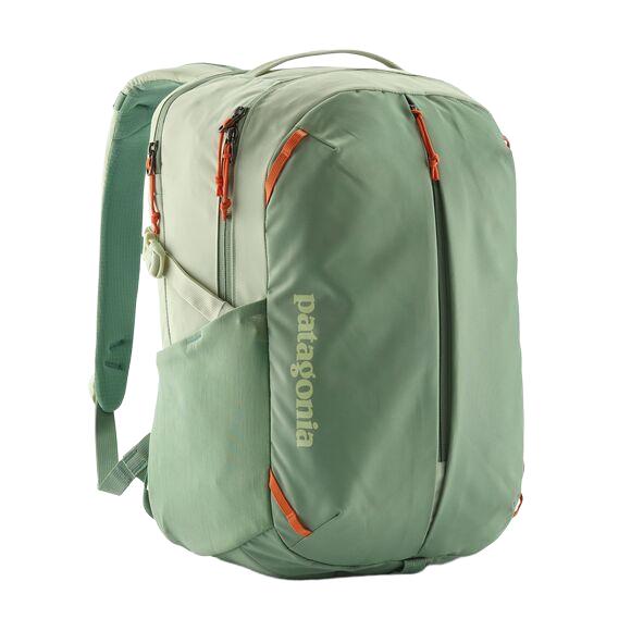 Patagonia Refugio Daypack 26L in Lichen Green