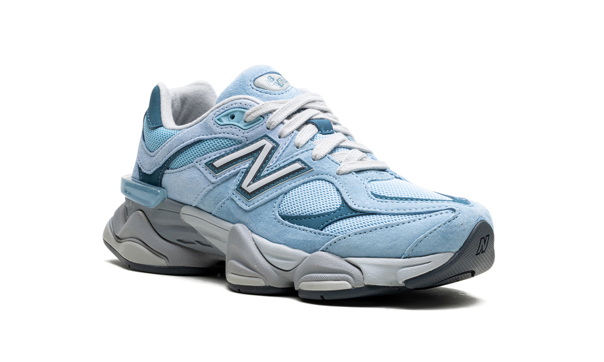 9060 "Chrome Blue" U9060EED