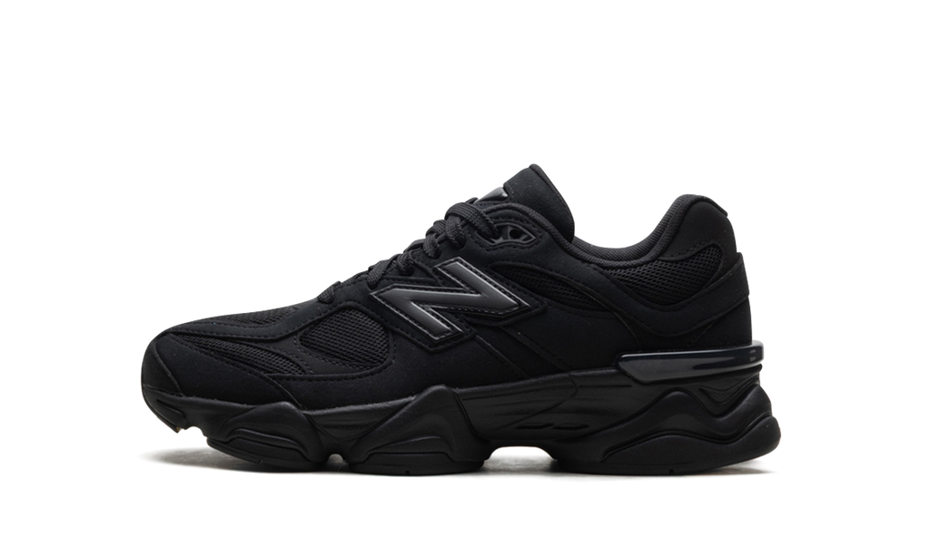 9060 GS "Triple Black" GC9060BB