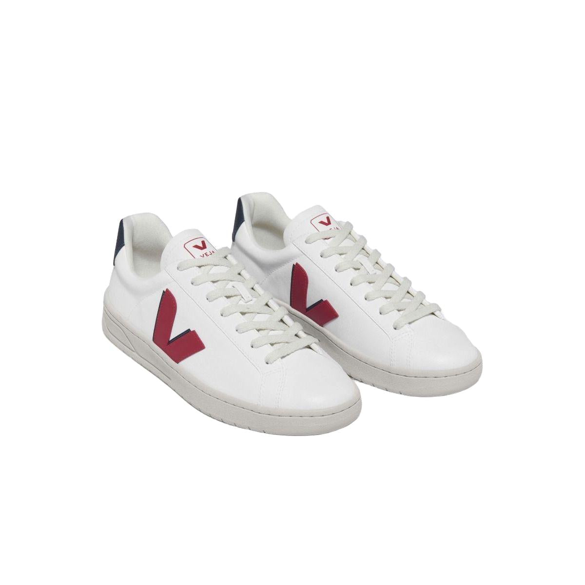 Veja Women's Urca CWL in White Pekin Nautico