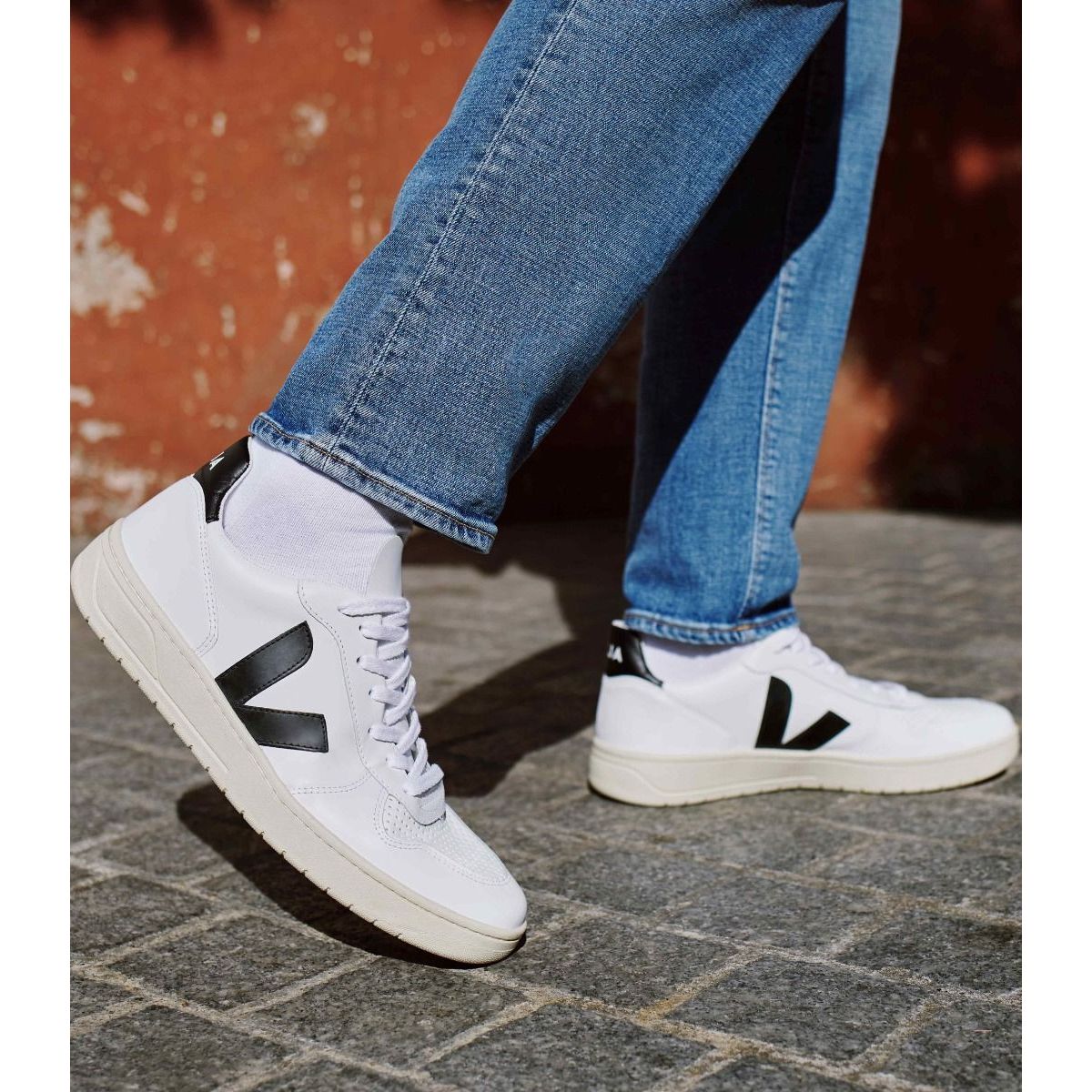 Veja Men's V-10 Leather Sneaker in White Black